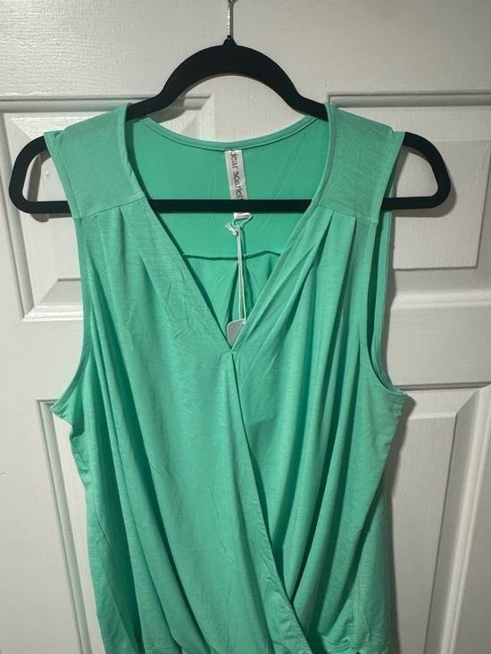 Dear Scarlett Tops - NWT Dear Scarlett Mint Green Sleeveless Surplice Top